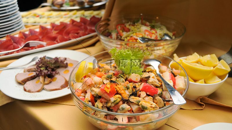 食品代加工OEM资质要求：揭秘企业合规之路**